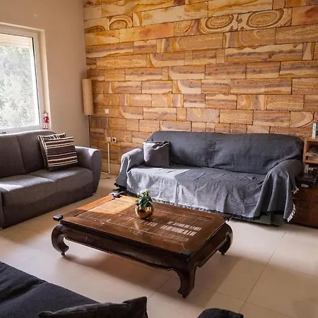 Angela Quiet, Modern House Nyaraló Kalamáta