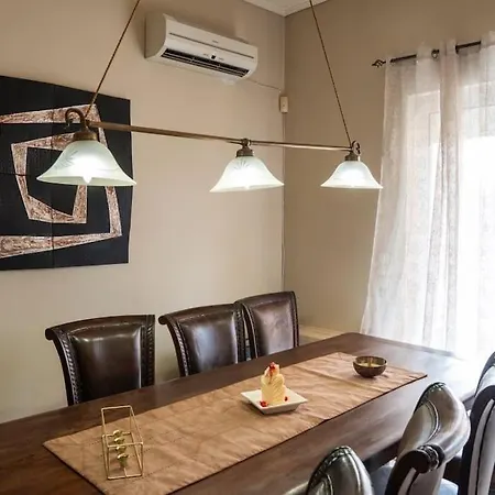 Angela Quiet, Modern House 別荘 カラマタ